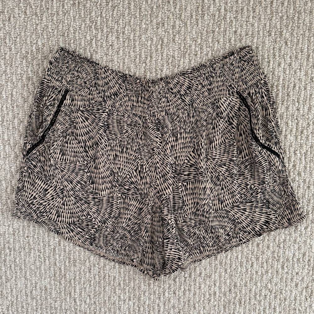 Three Dots Boho Smocked Waist Shorts